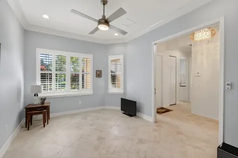 9077 Vander Cove Boynton Beach FL 33473