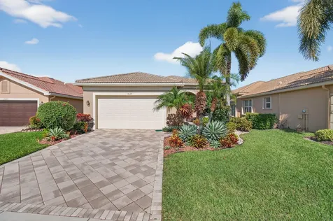 9077 Vander Cove Boynton Beach FL 33473
