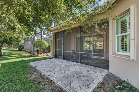 9077 Vander Cove Boynton Beach FL 33473