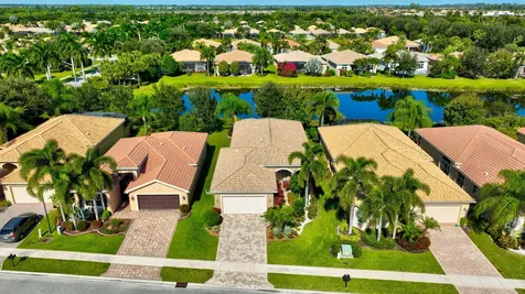 9077 Vander Cove Boynton Beach FL 33473