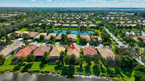 9077 Vander Cove Boynton Beach FL 33473