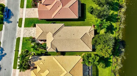 9077 Vander Cove Boynton Beach FL 33473