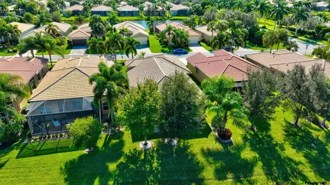 9077 Vander Cove Boynton Beach FL 33473