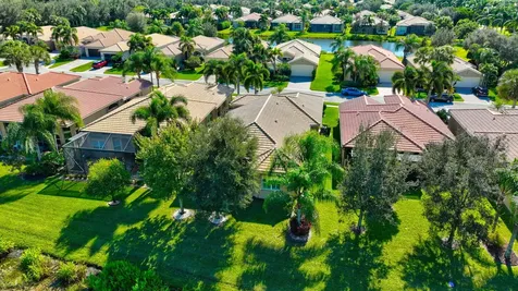9077 Vander Cove Boynton Beach FL 33473
