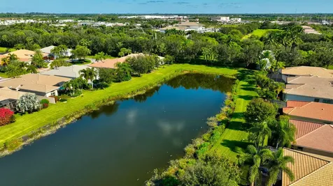 9077 Vander Cove Boynton Beach FL 33473