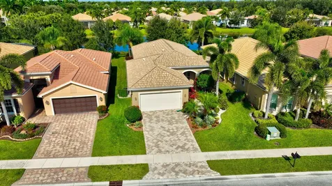 9077 Vander Cove Boynton Beach FL 33473