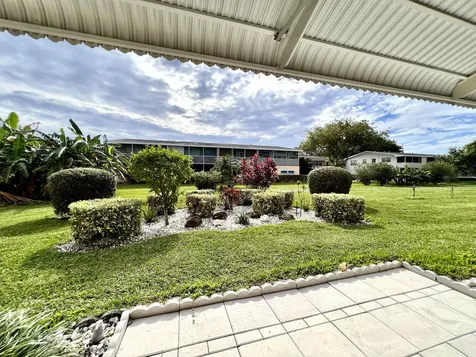 12 Andover A West Palm Beach FL 33417