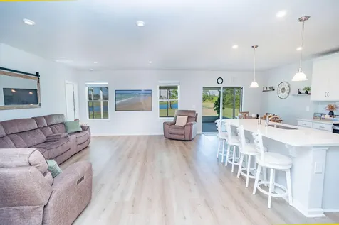 4198 Keeson Circle Vero Beach FL 32967