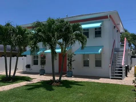 126 N Palmway Lake Worth Beach FL 33460
