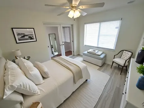 126 N Palmway Lake Worth Beach FL 33460