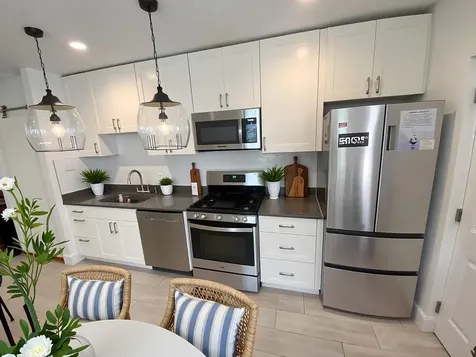 126 N Palmway Lake Worth Beach FL 33460