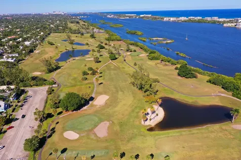 126 N Palmway Lake Worth Beach FL 33460