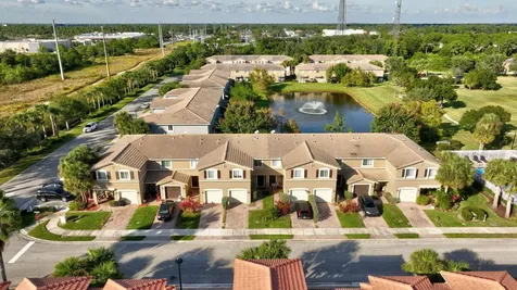 2245 Sw Portsmouth Lane Port Saint Lucie FL 34953