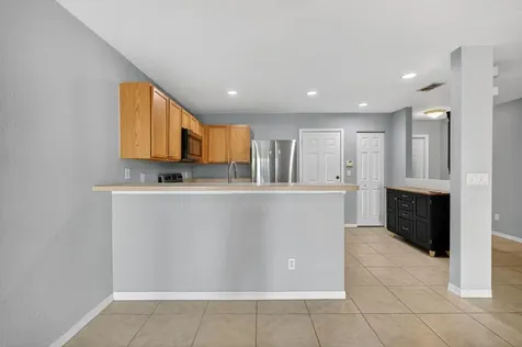 2245 Sw Portsmouth Lane Port Saint Lucie FL 34953