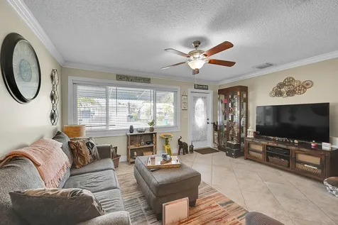 1470 Nw 66th Terrace Margate FL 33063