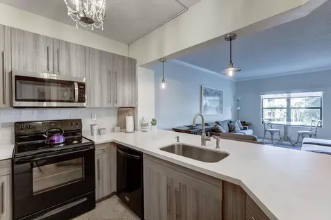 300 Uno Lago Drive Juno Beach FL 33408