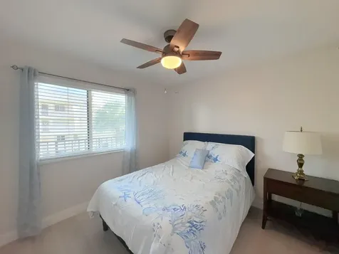 3138 Via Poinciana Lake Worth FL 33467