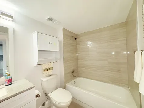 3138 Via Poinciana Lake Worth FL 33467