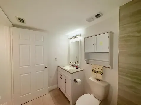 3138 Via Poinciana Lake Worth FL 33467