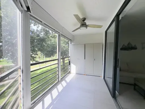 3138 Via Poinciana Lake Worth FL 33467