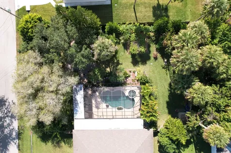2142 Sw Jaguar Avenue Port Saint Lucie FL 34953
