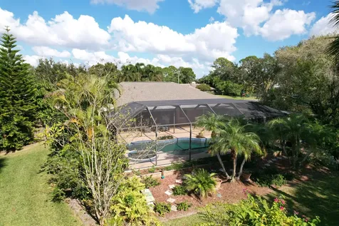 2142 Sw Jaguar Avenue Port Saint Lucie FL 34953