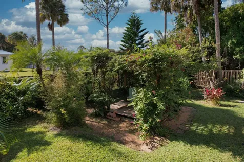 2142 Sw Jaguar Avenue Port Saint Lucie FL 34953