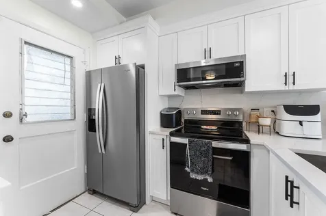5701 Nw 2nd Avenue 105 Boca Raton FL 33487