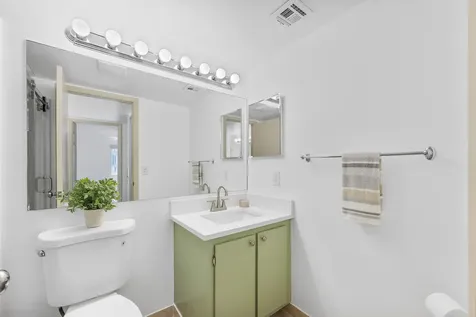 313 Pine Ridge Circle Greenacres FL 33463