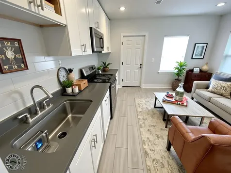 126 N Palmway Lake Worth Beach FL 33460