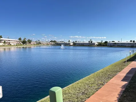 920 Sw 11th Avenue Hallandale Beach FL 33009