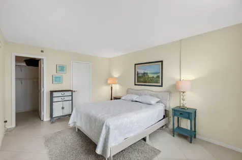 4505 S Ocean Boulevard Highland Beach FL 33487