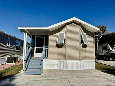 24 Shell Road Okeechobee FL 34974