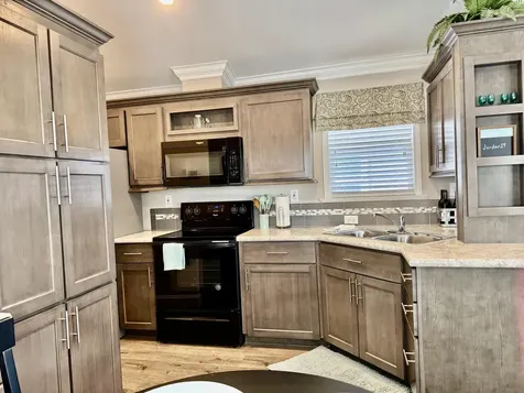 24 Shell Road Okeechobee FL 34974