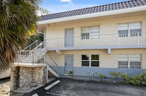 660 Glouchester Street Boca Raton FL 33487