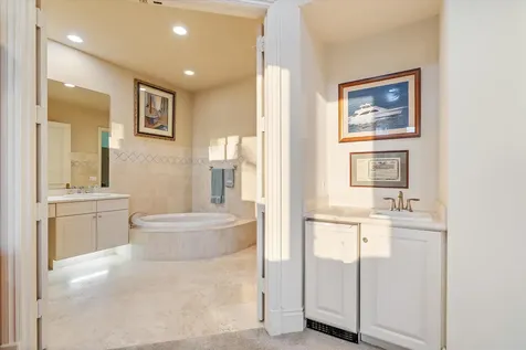 602 Oak Harbour Drive Juno Beach FL 33408