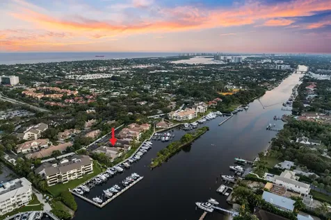 602 Oak Harbour Drive Juno Beach FL 33408