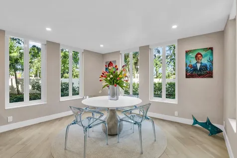 100 Se 5th Avenue Boca Raton FL 33432