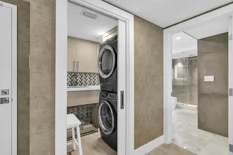 100 Se 5th Avenue Boca Raton FL 33432