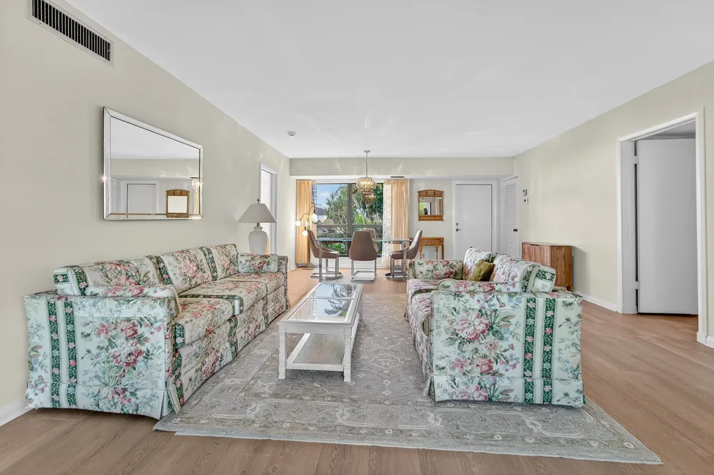 6 Concourse Drive Jupiter FL 33469