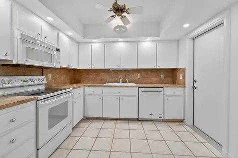 6 Concourse Drive Jupiter FL 33469