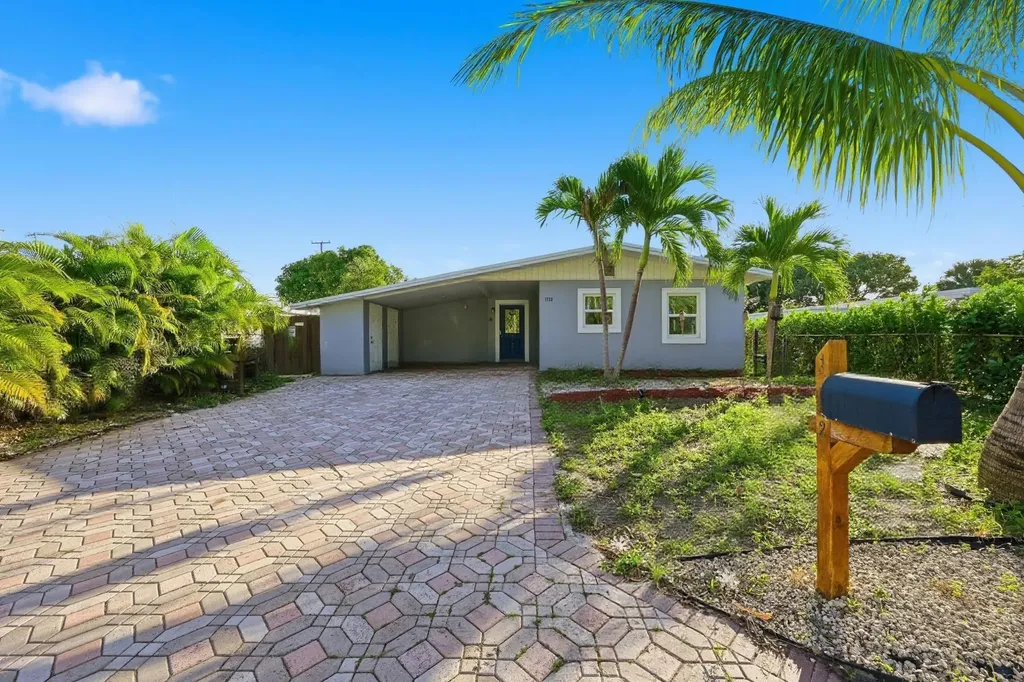 1722 N D Street Lake Worth Beach FL 33460