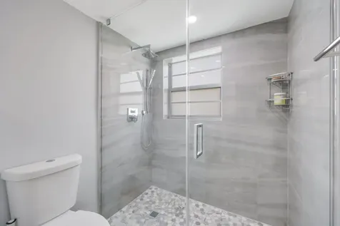 10180 W Bay Harbor Drive Bay Harbor Islands FL 33154