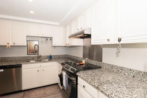 2550 Presidential Way West Palm Beach FL 33401