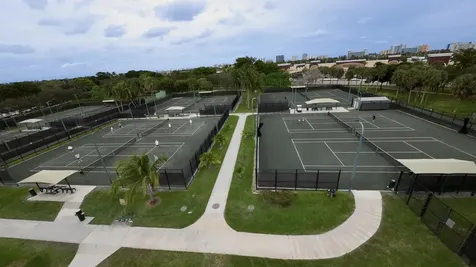 215 Ne 14 Avenue Pompano Beach FL 33060
