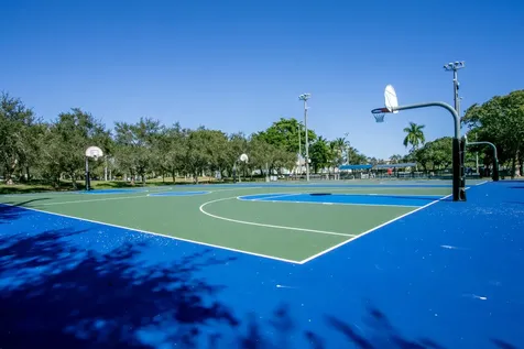 215 Ne 14 Avenue Pompano Beach FL 33060