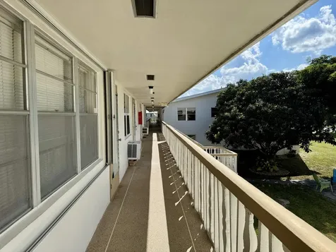 148 Bedford F West Palm Beach FL 33417