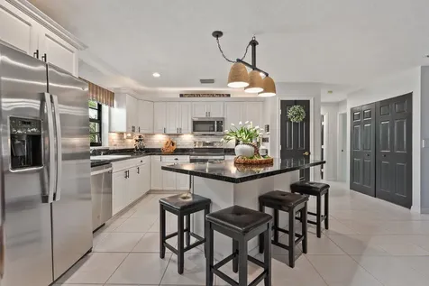 2186 SE Wild Meadow Circle Port Saint Lucie FL 34952
