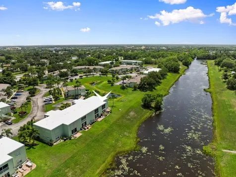 2186 SE Wild Meadow Circle Port Saint Lucie FL 34952