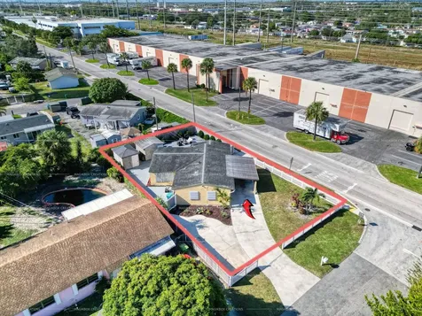 5713 Briarwood Street Mangonia Park FL 33407
